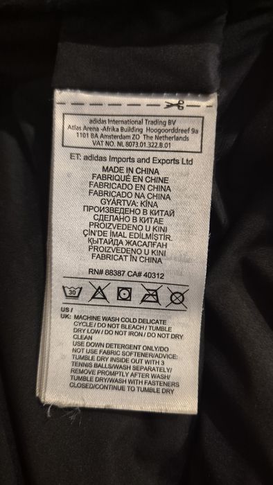 Жіночий пуховик Adidas W Helionic Ho J (BQ1935), розмір XL