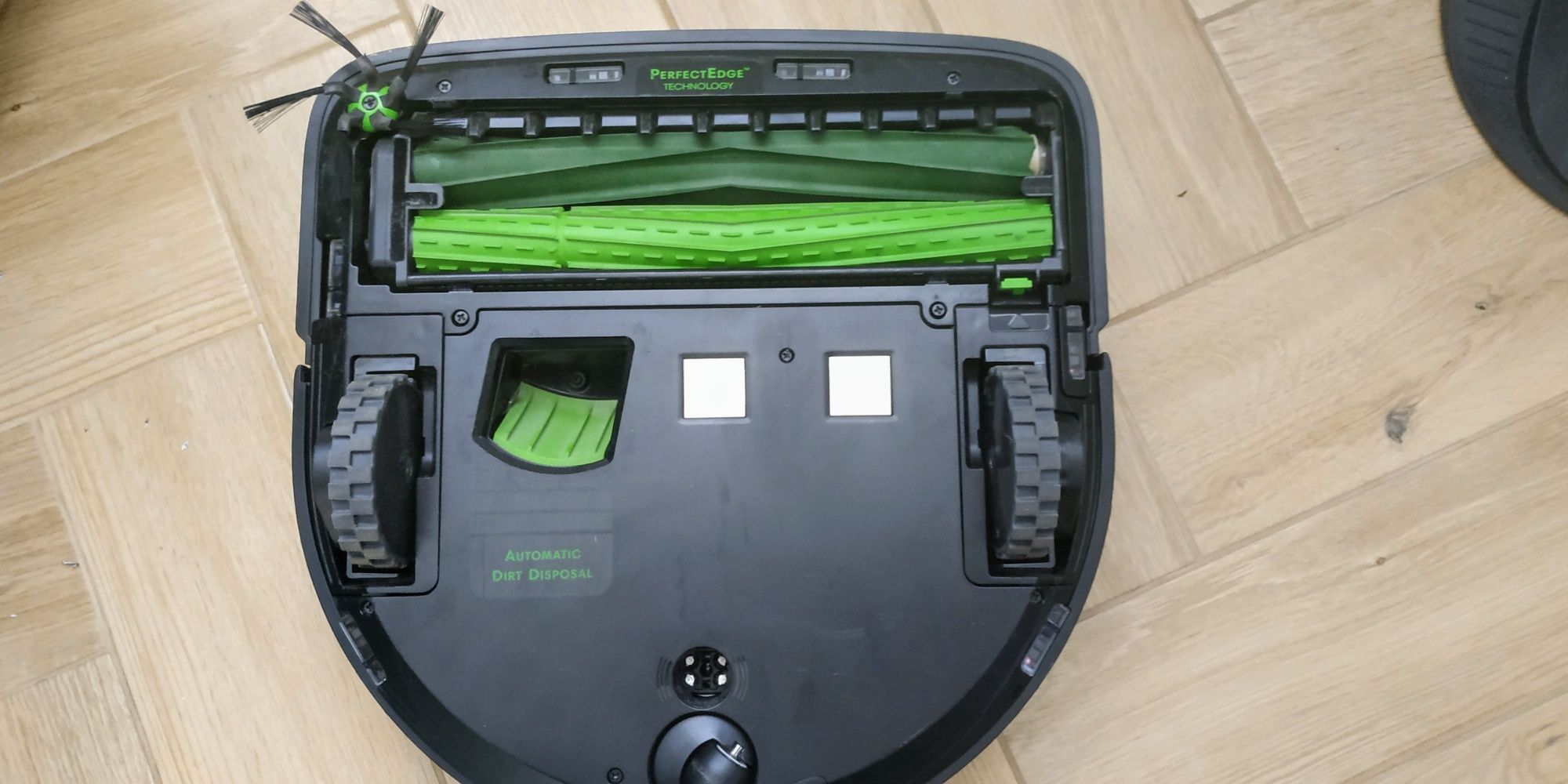 Robot Roomba S9 ze stacją sprawny