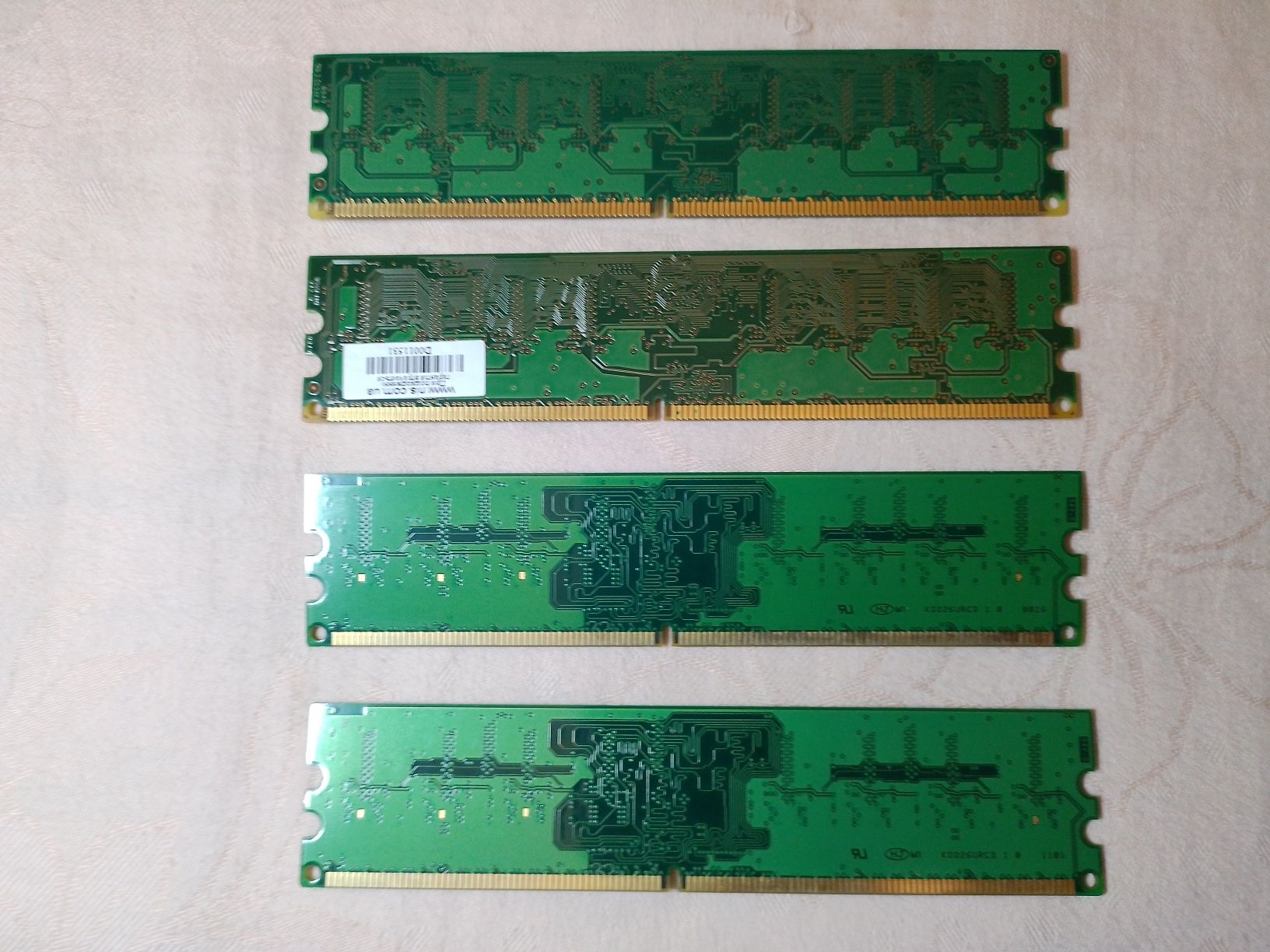 Оперативна пам'ять ddr2 4gb  4*1