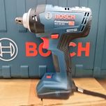 Ударний гайковерт Bosch Professional GDS 18V-400