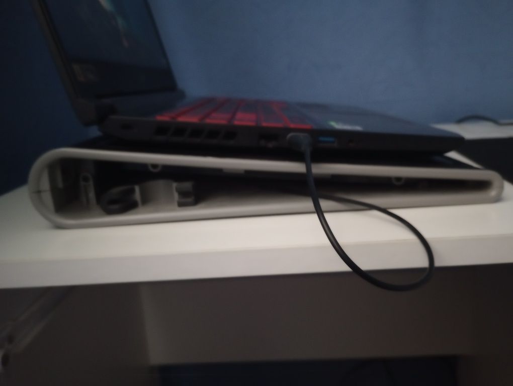 Sprzedam Laptopa Acer nitro 5