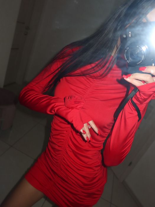 Міні сукня з трояндами