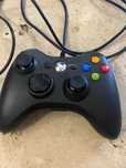 Kontrolery Microsoft Xbox 360 przewodowy