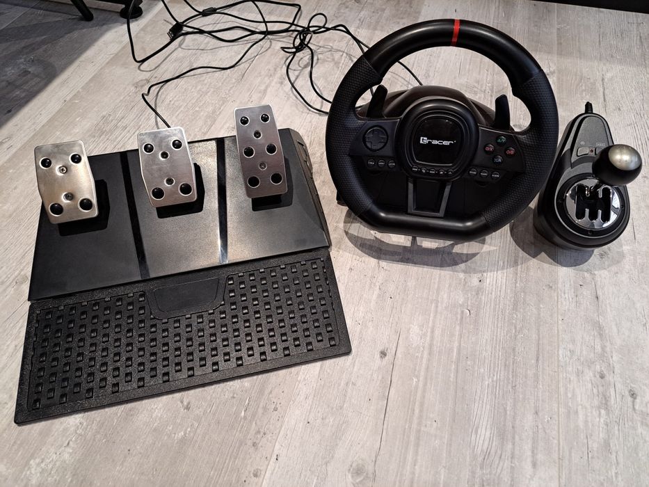 Kierownica na gwarancji kupiona w Lipcu tego roku- Tracer SimRacer 6w1