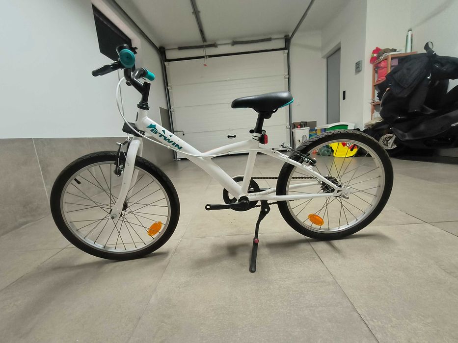 Bicicleta criança btwin roda 20