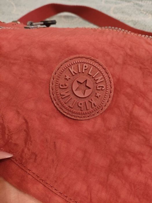 сумка Kipling через плечо