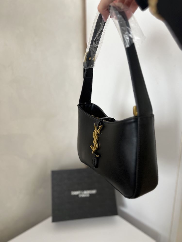 Сумка Yves Saint Laurent з упакувнням
