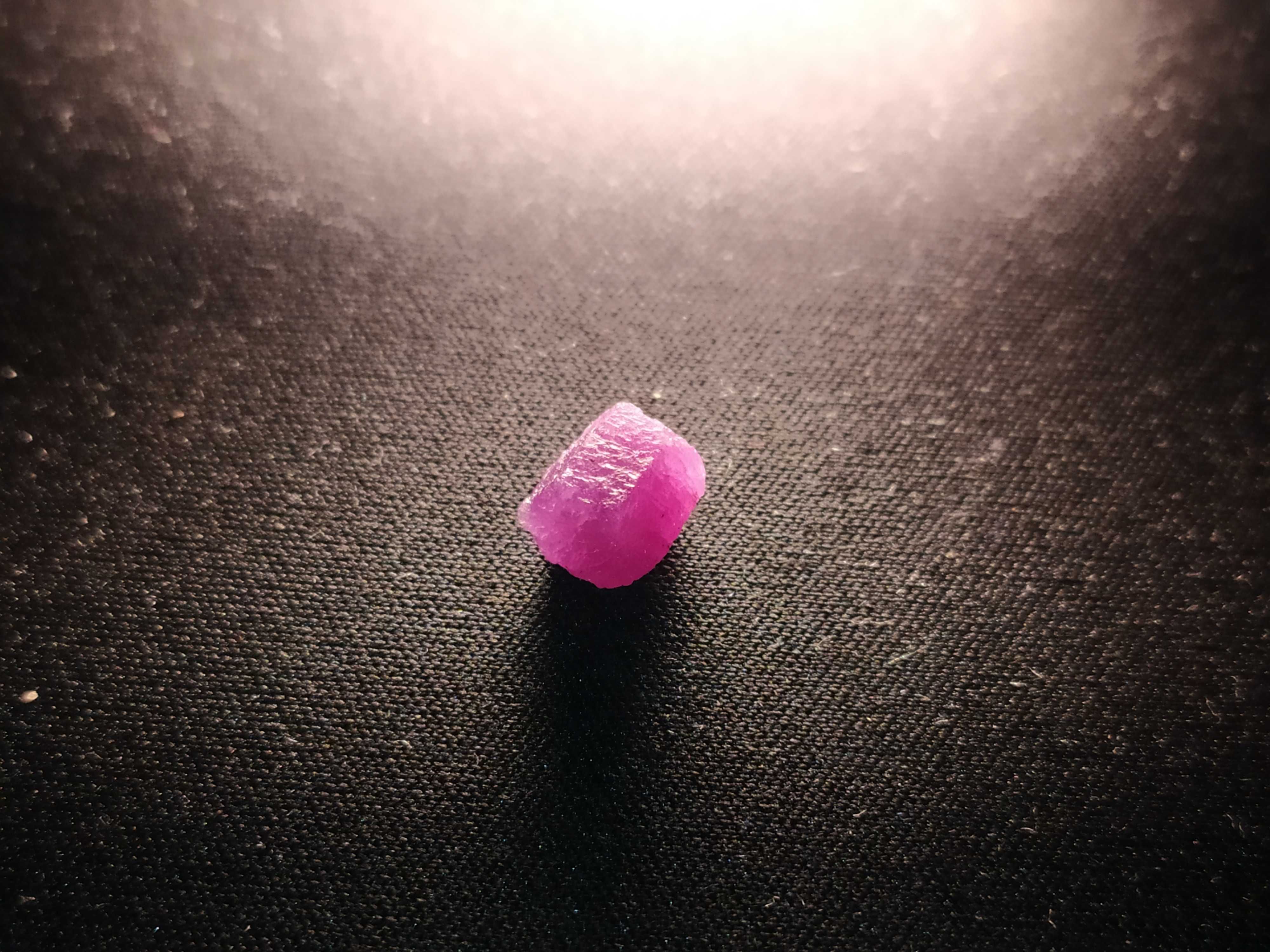 Rubin naturalny kryształ 5,35 ct