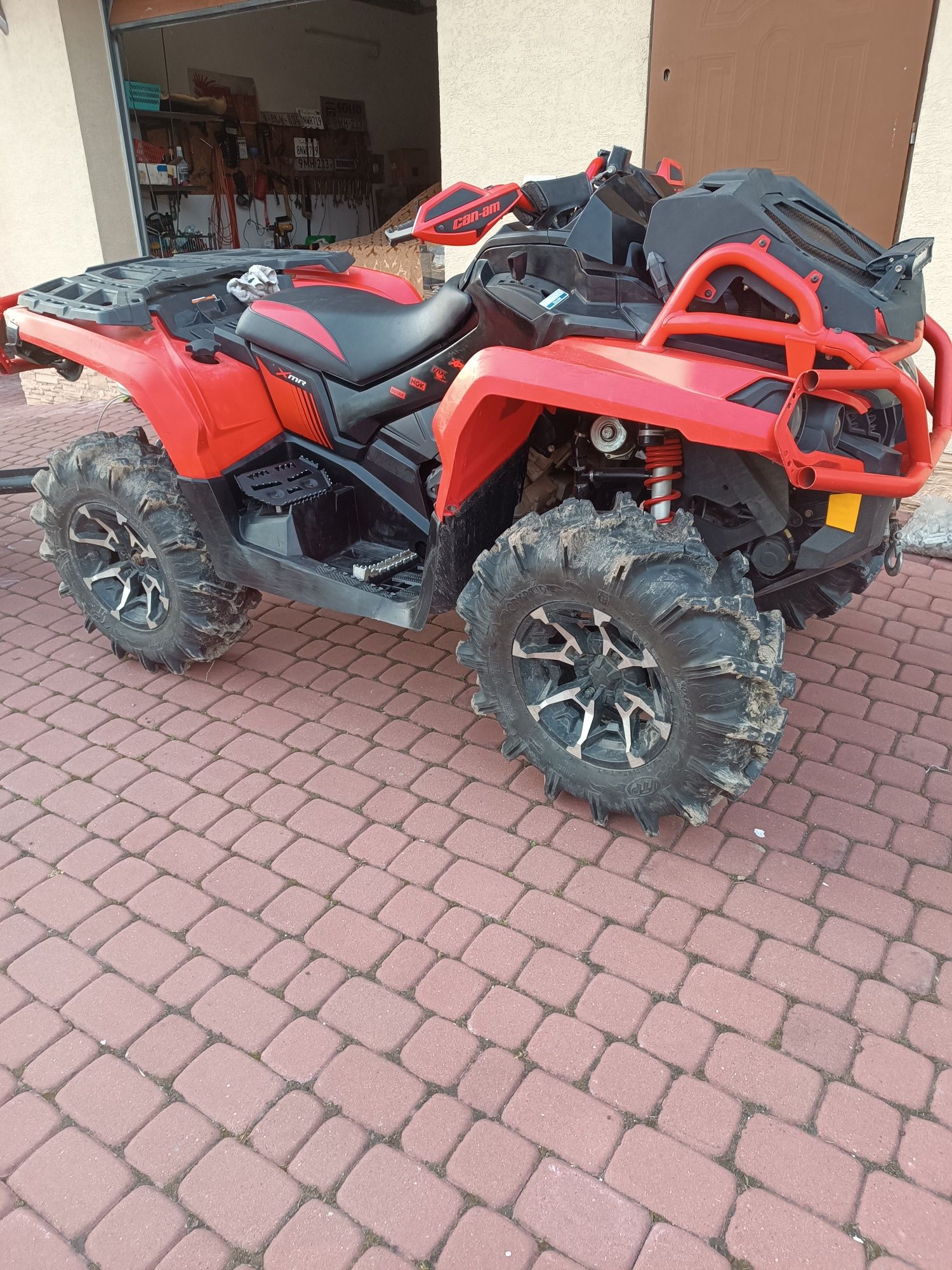 Can Am xmr Outlander 1000 x