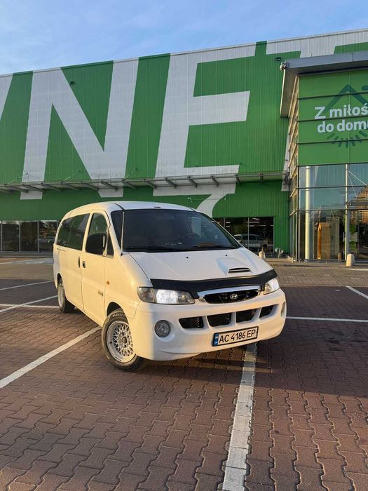 Hyundai H-1 2.5 hdi