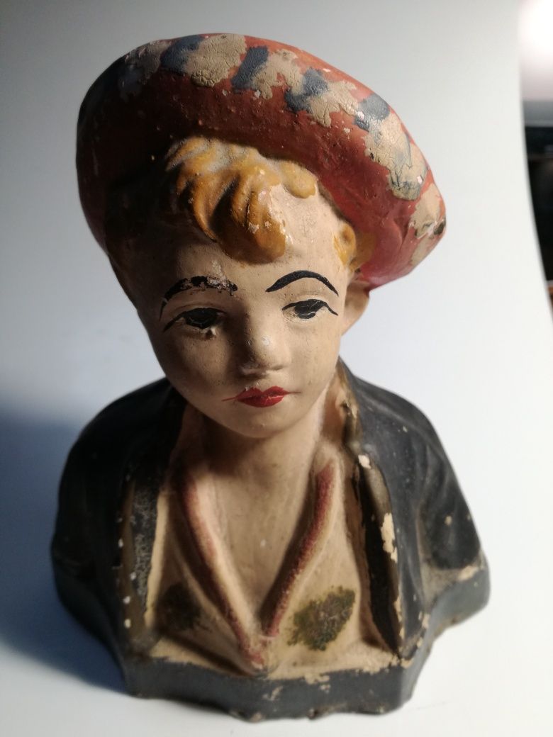 Busto antigo de menina em terracota