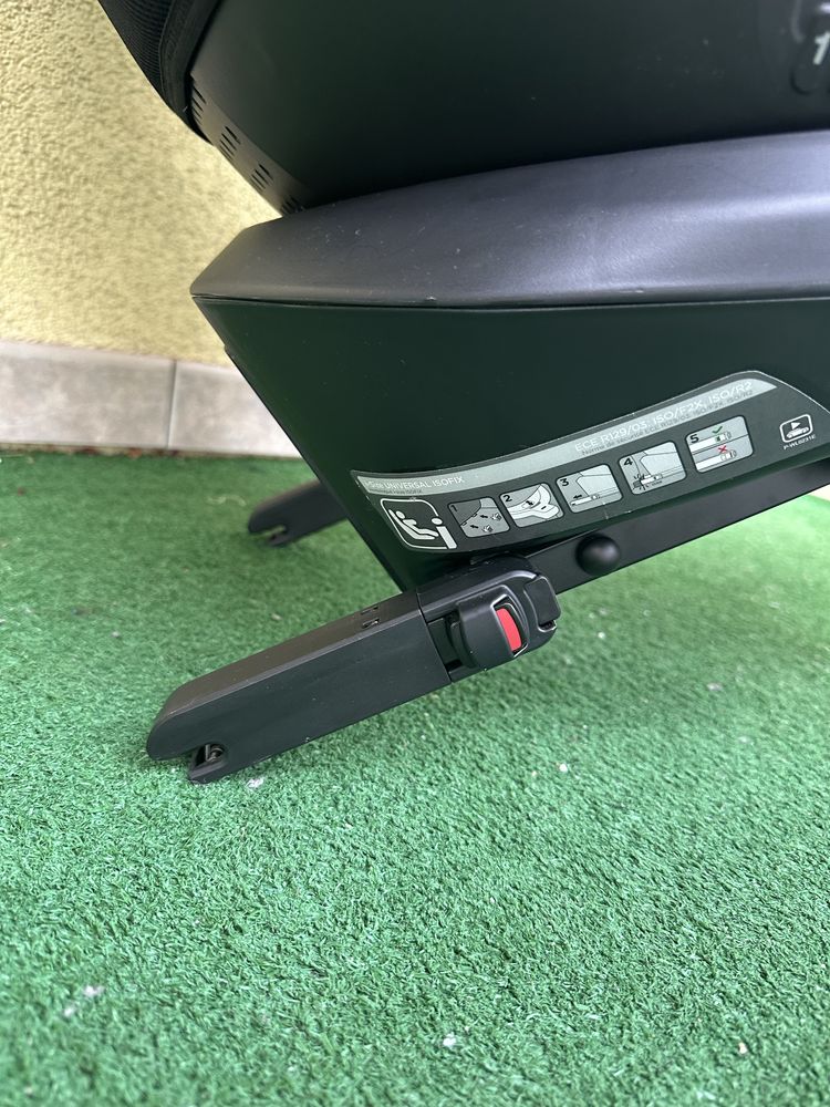 Fotelik samochodowy Joie i-Spin 360 E – stan idealny!