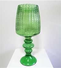 Jarra / Copo / em vidro verde com 46.5cm de altura, vintage
