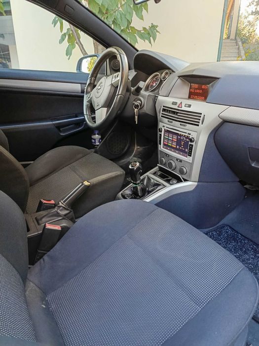 OPEL ASTRA gtc sport van 90