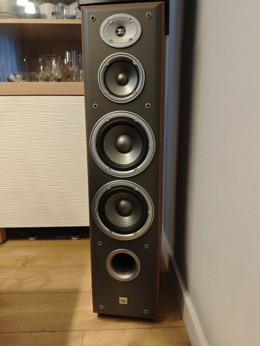 JBL northridge e80