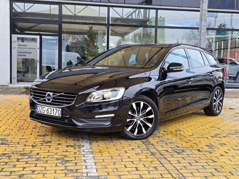 Volvo V60 Bogate wyposażenie • Automat • 190 KM • Zadbany