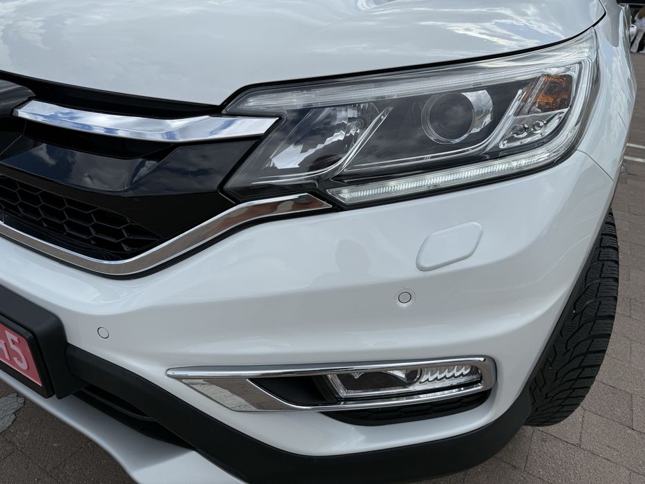 Honda CR-V 2016 не фарбована