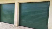 Montagem de portas de garagem