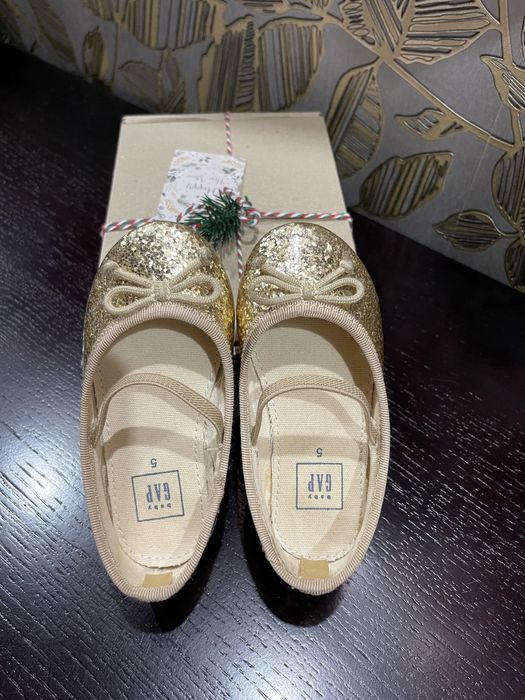 Туфли Gap , туфельки на годик