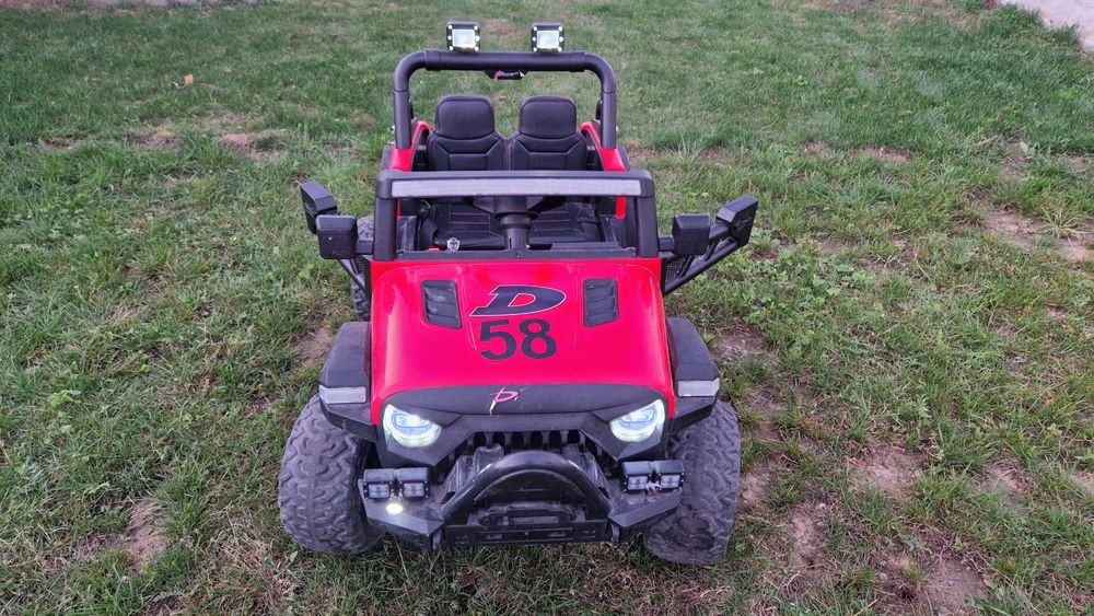 Jeep criança eléctrico