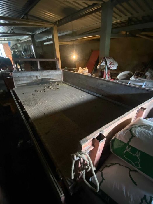 Reboque para trator usado