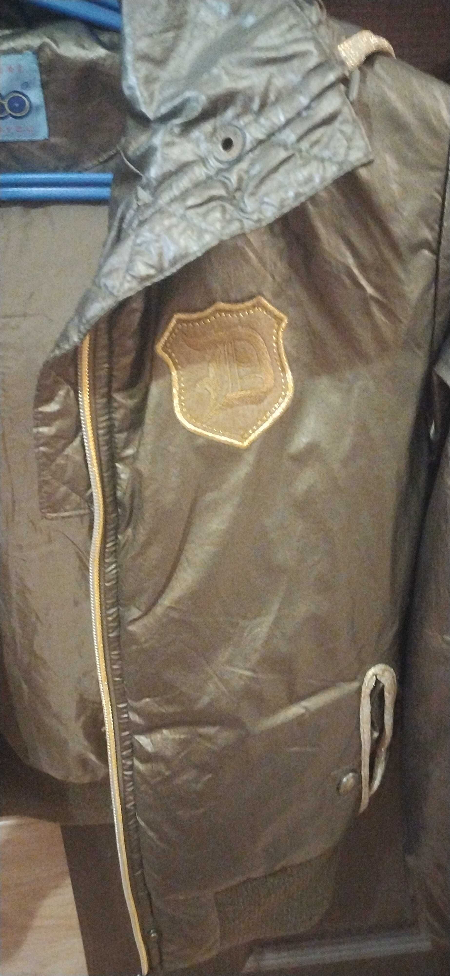 Куртка на дівчинку 10-12 р 152 см