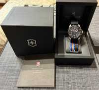 Мужские часы Victorinox Swiss Army V241674-1