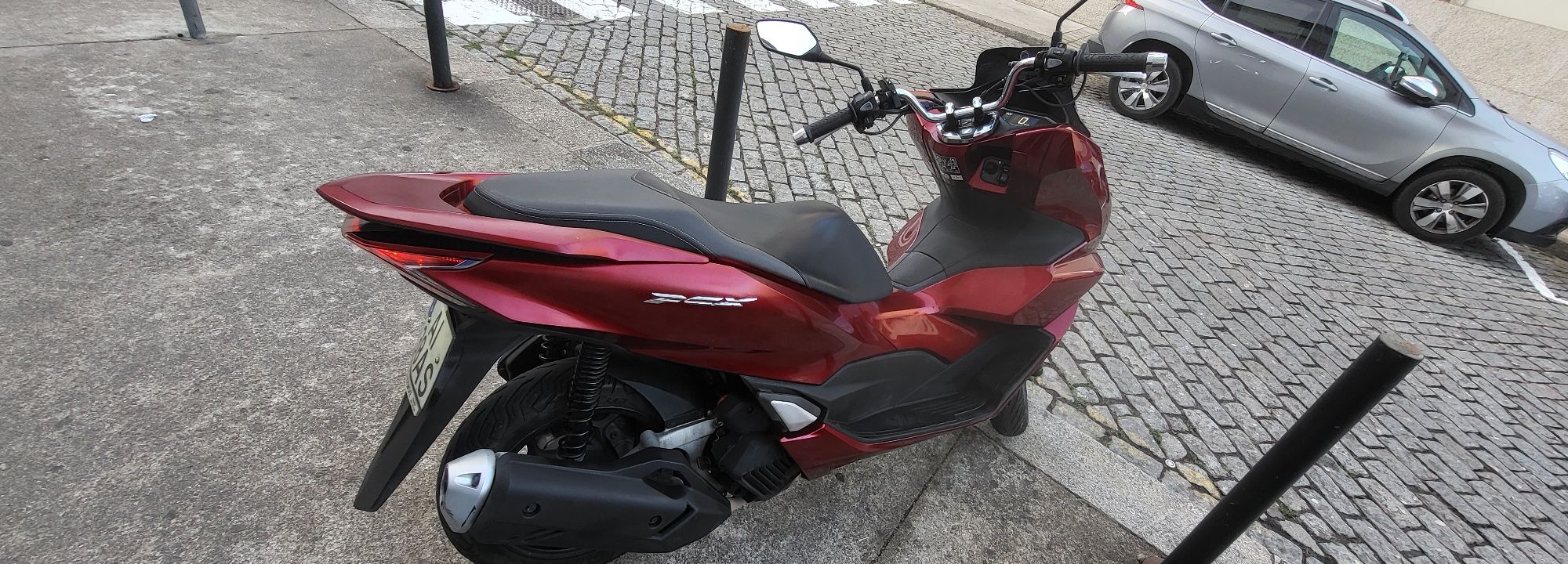 Alugo - PCX 125cc 2021