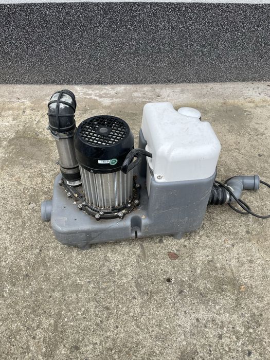 Pompa przepompownia SFA Sanicom 1 do odprowadzania ścieków szarych