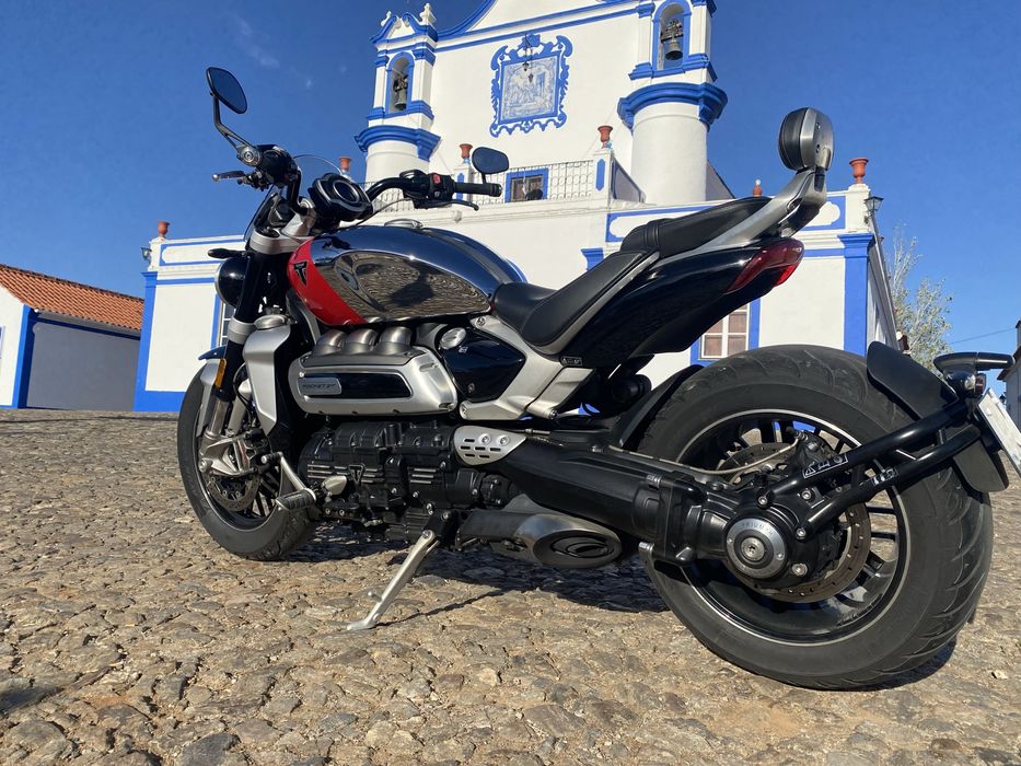 Triumph Rocket III GT, edição limitada Chrome Edition