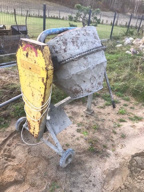 Betoniarka budowlana 230V