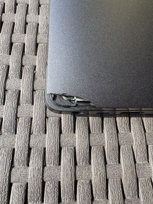 Dell Latitude 5500 – i5-8265U, 16GB RAM, 1TB NVMe SSD – IDEALNY