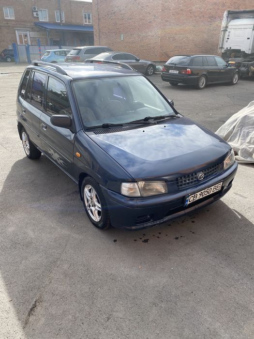 Mazda Demio 1999