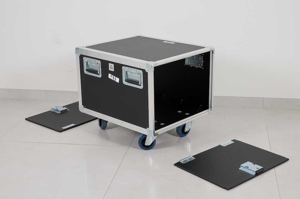 Rack Speedy-BOX 19" - 8U - Com Rodas - Profundidade 550mm