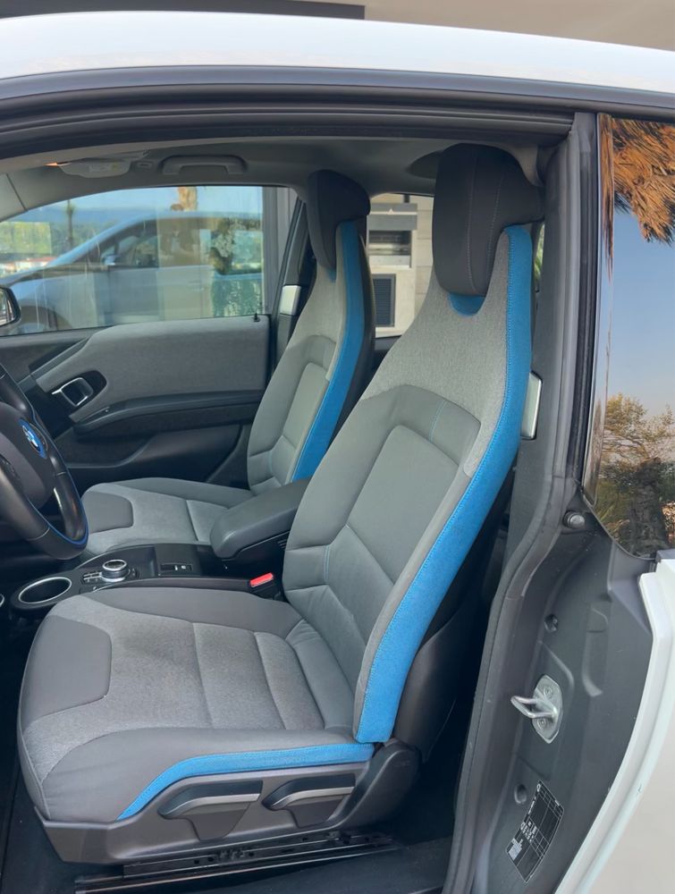 BMW i3 94Ah REx – 2017 impecavel trato financiamento