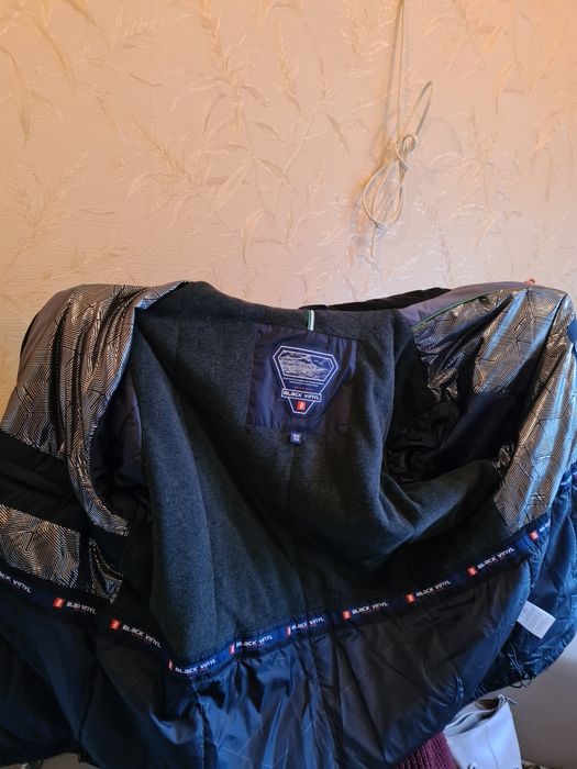 Мужская демисезонная куртка. BLACK VINYL, большого размера