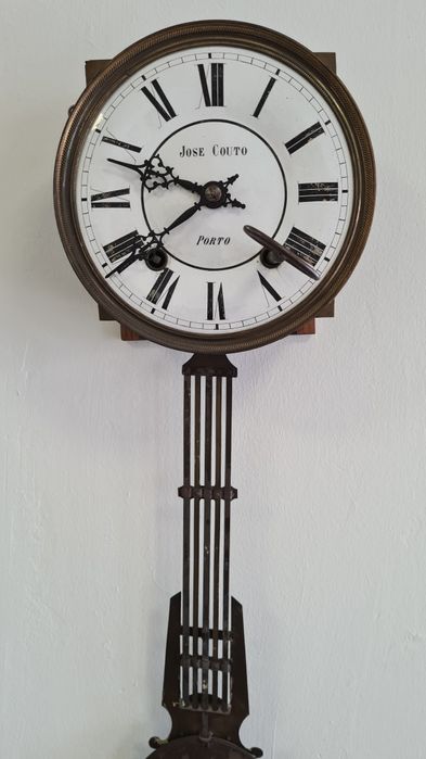 Relógio de parede 'Esqueleto'