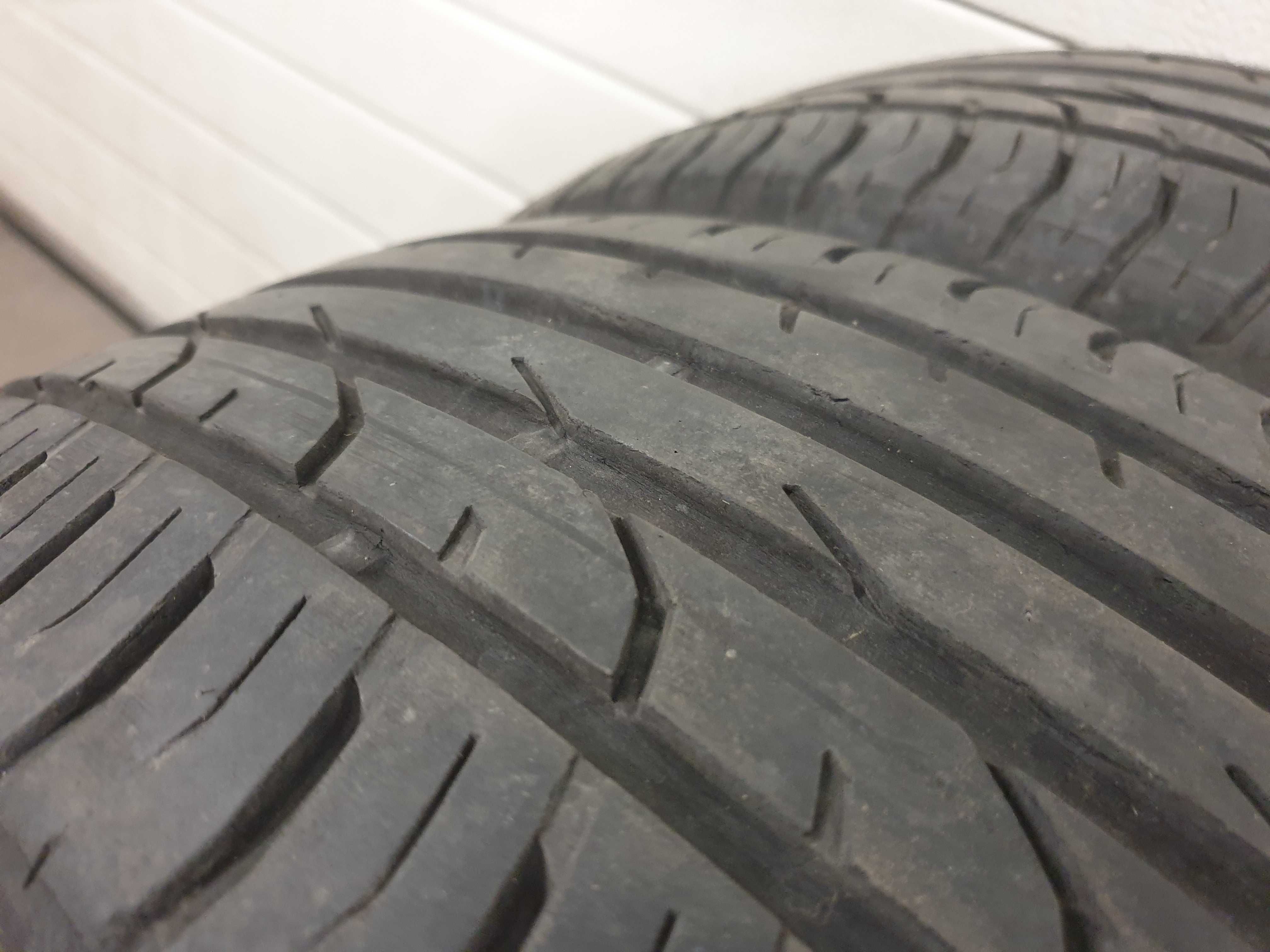 4 Szt 215/55 R18 99V Continental Conti Premium Contact XL
