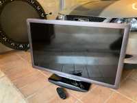 TV LCD Phillips 103cm