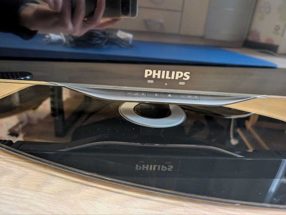 Телевізор PHILIPS з підсвіткою Ambilight 37 дюймів | Телевизор 37 дюйм