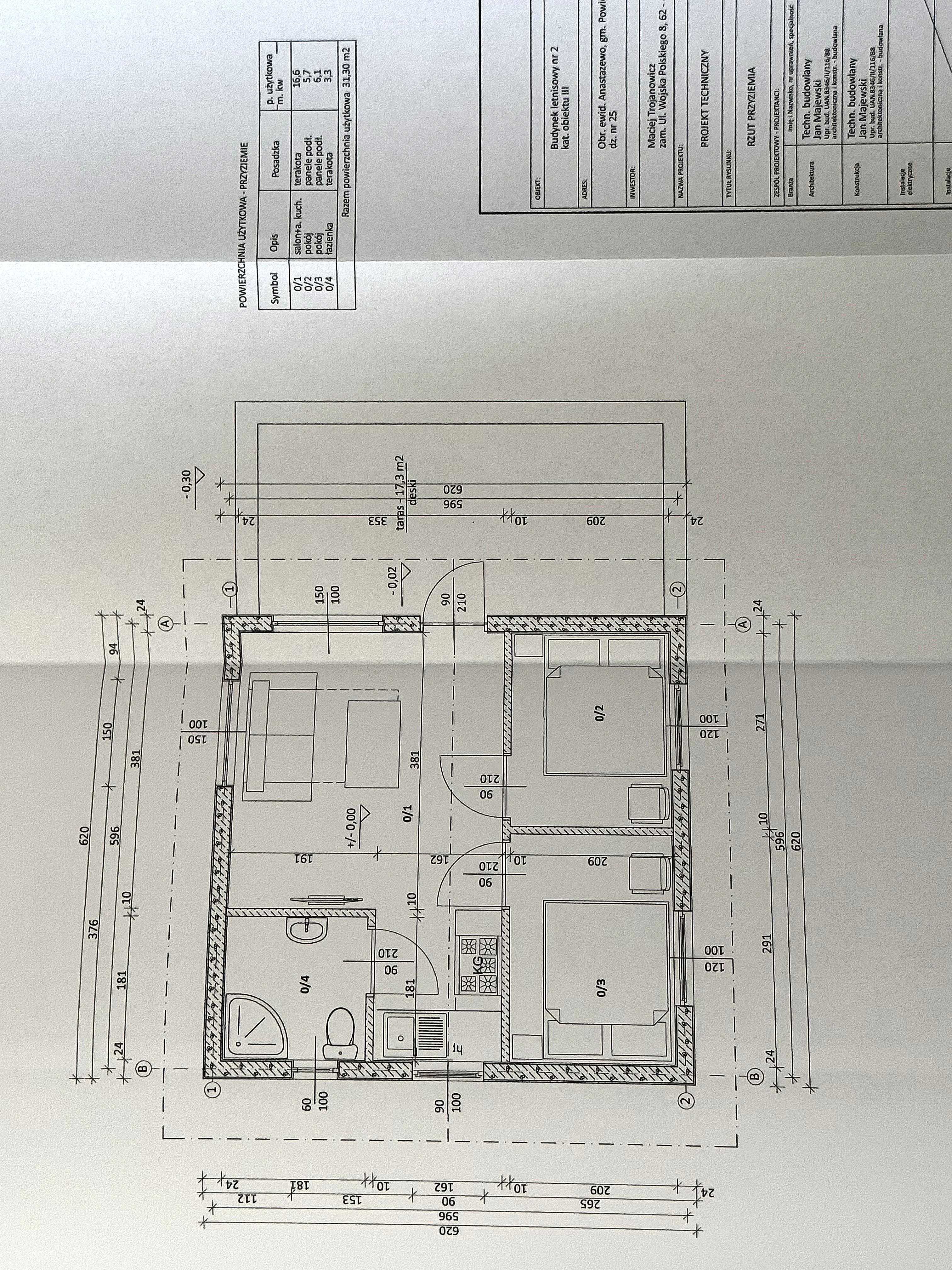 Działka rekreacyjna  550 m2 nad jeziorem z domkiem murowanym !!