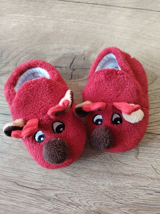 Kapcie, niechodki świąteczne.