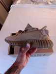 Yeezy boost 350 V2 Earth