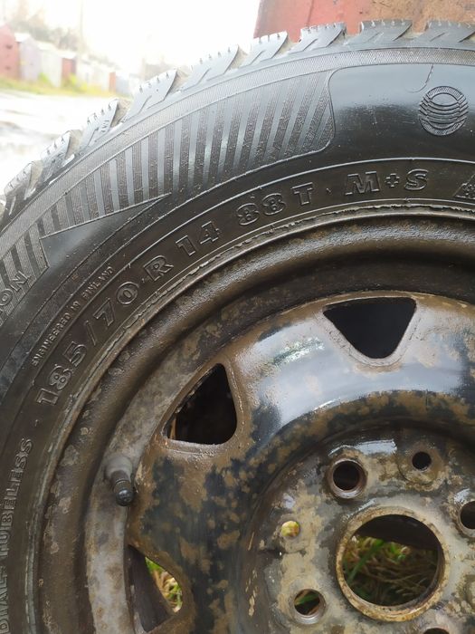 Шини зимові на дисках