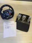 Гоночне кермо з педалями Logitech G29 Driving Force Racing Wheel.