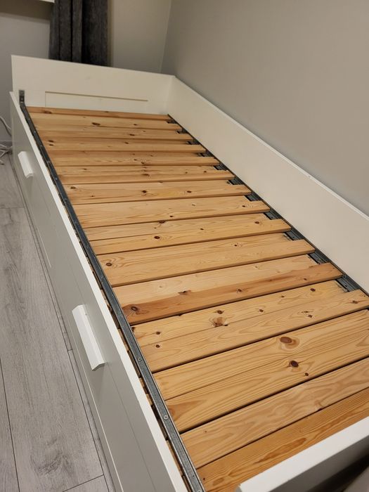 Łóżko Ikea Brimnes 80-160x200 + materace