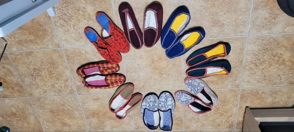 Домашні комфортні тапочки