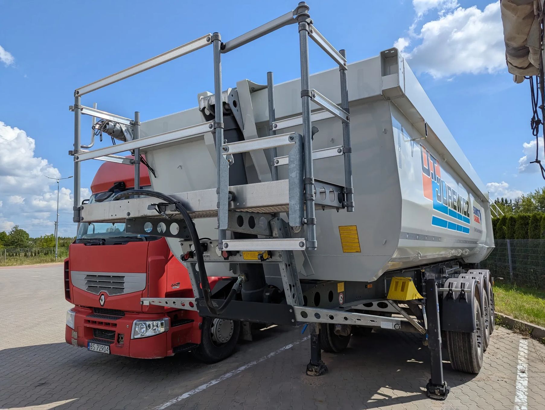Schmitz Cargobull SCB S3D  Schmitz, stalówka, 1-szy właściciel, mały przebieg