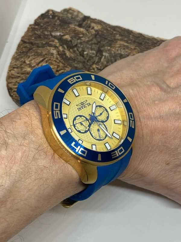 Invicta Pro Diver 36609 Quartz Master of the Oceans