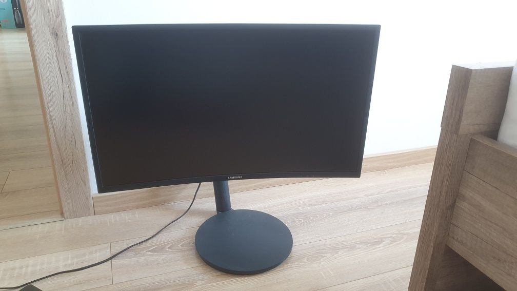Monitor Samsung 27" Curved LC27fG70FQ LCD VA
